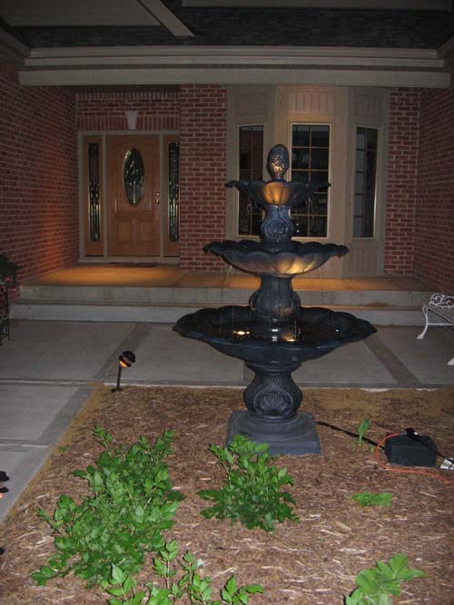 2005_05_23 016 New Fountain