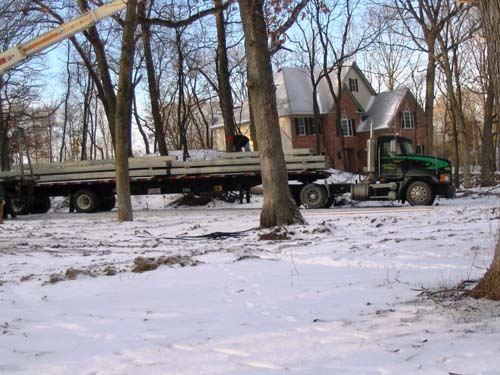 2004_01_10 029 Spancrete Truck being Unloaded
