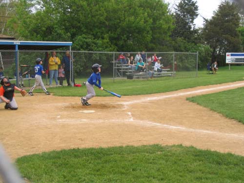 2004_05_08 047 Corte Getting a hit at Baseball
