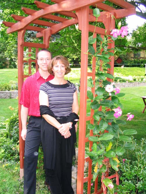 2004_09_07 013 Dave and Wendi Ready for Dinner