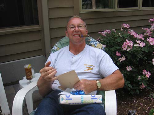 2005_06_22 072 Terry with Long Island and Cigar