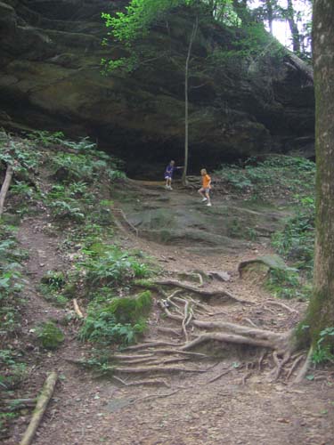 2005_08_28 056 Daniel and Allison Explore the Cave